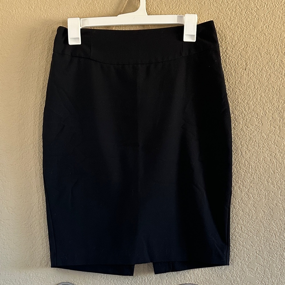 My Michelle Black Pencil Skirt EUC